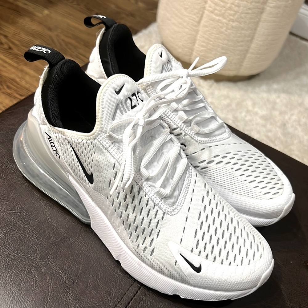 Nike AirMax 270